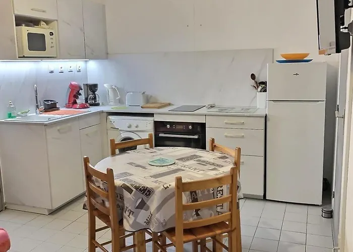 Διαμέρισμα Pour 4 Personnes A 50m De La Valras-Plage